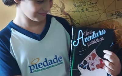 Estudante do Piedade Júnior lança seu primeiro livro