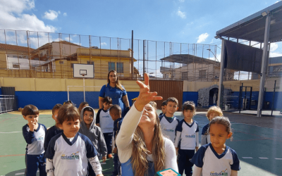 Aprendizado mágico: dados e pegadas criam um mundo de descobertas na Educação Infantil!