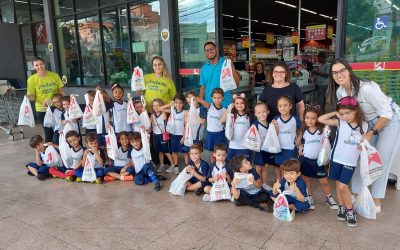 Da teoria à prática: desbravando o mundo financeiro por meio de uma visita ao mercado com os alunos do Piedade Kids